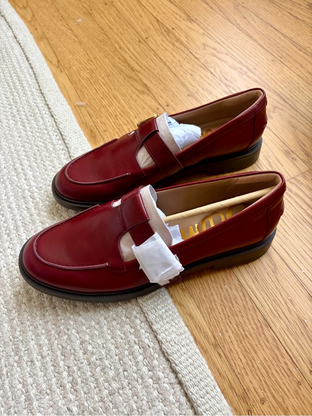 Sam Edelman Elaina Leather Loafers in French Burgundy BNIB size 7.5 - Picture 3 of 5